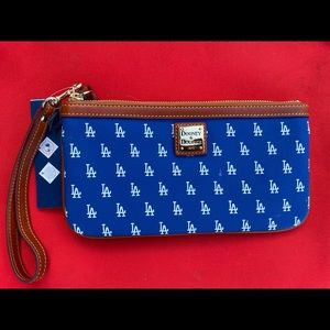 NWT Dooney & Bourke L.A.Dodgers clutch purse